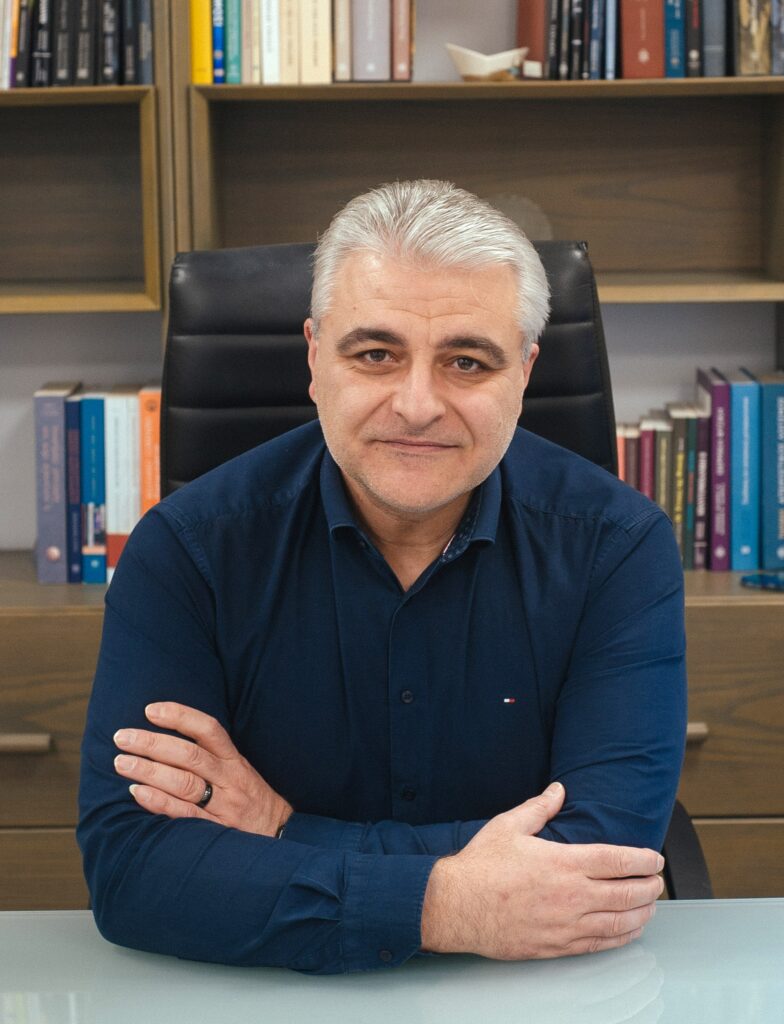 ΣΗΜΕΡΑ Η ΟΜΙΛΙΑ ΤΟΥ Ν. ΤΑΒΕΡΝΑΡΑΚΗ ΣΤΟ ΕΛΕΥΘΕΡΟ ΑΝΟΙΧΤΟ ΠΑΝΕΠΙΣΤΗΜΙΟ ΔΗΜΟΥ ΙΕΡΑΠΕΤΡΑΣ